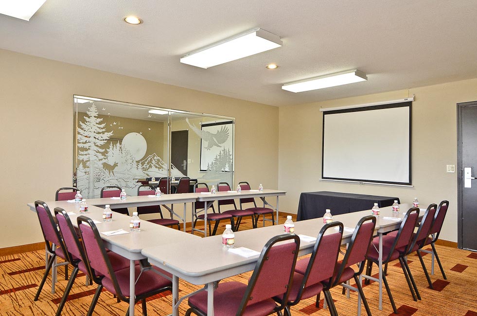 Conference and Board Room at The Clackamas Inn