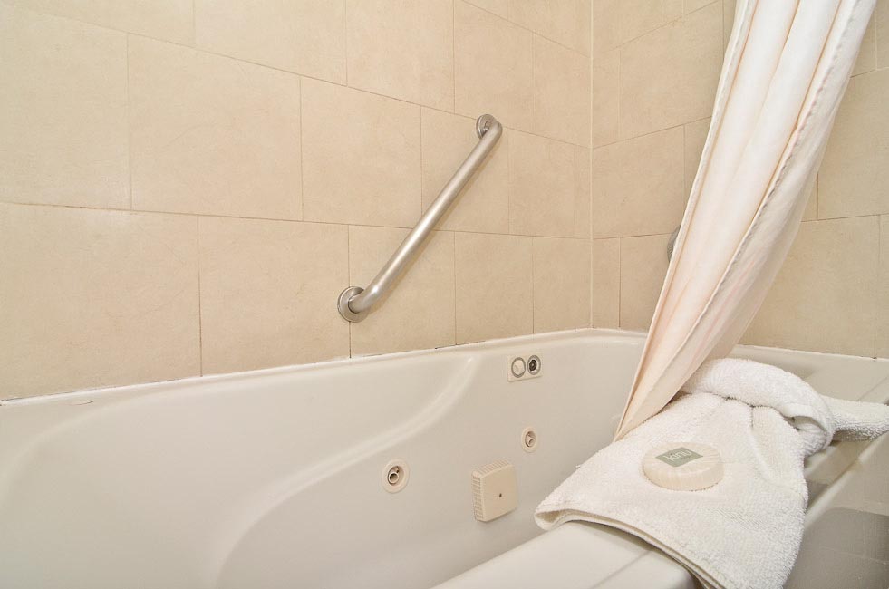 Duet Queen Hill Accessible - Room 302